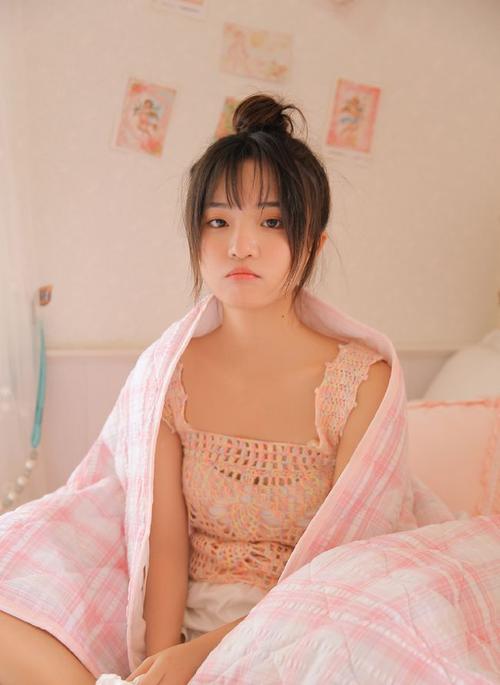 暴力鞭打调教惨叫日本